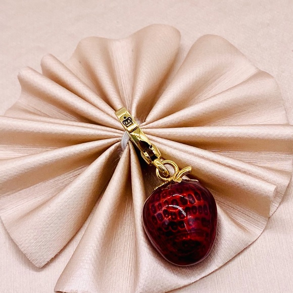 EUC Rare Retired Juicy Couture Red Glazed Strawberry Charm - Picture 6 of 16